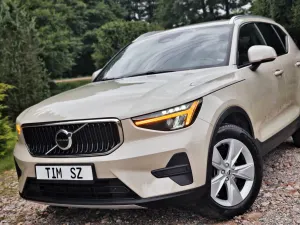 Volvo XC40 B3 B DKG Ultra Black Edition 2024