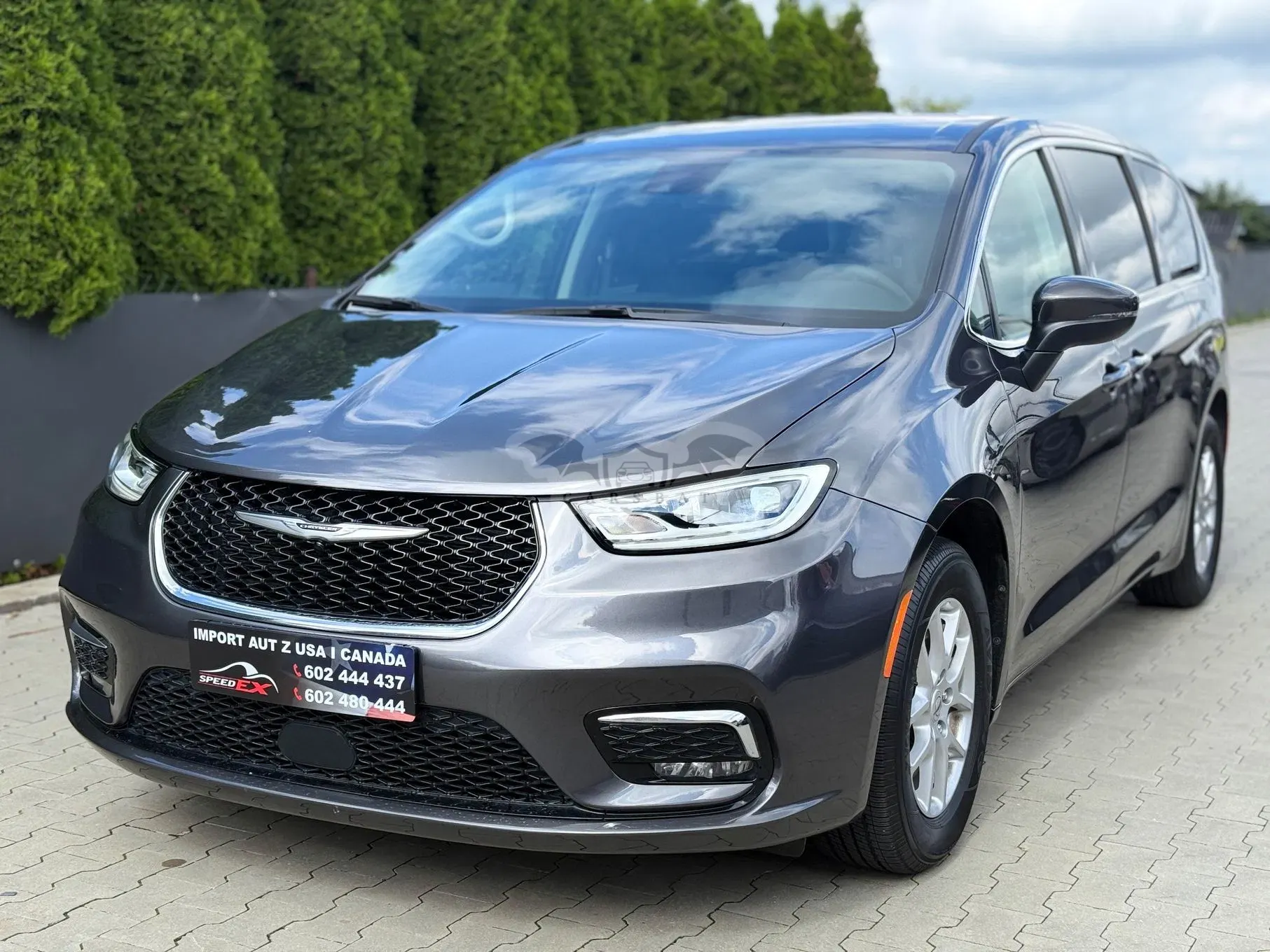 Chrysler Pacifica 2023