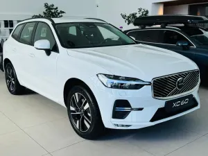 Volvo XC60 II (2017-) B5 B AWD Core 2026