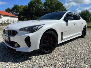 Kia Stinger 3.3 T-GDI V6 GT AWD 2017