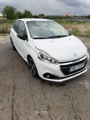 Peugeot 208 I (2012-2019) e-HDi 92 Stop&Start Active 2012