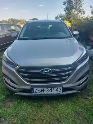 Hyundai Tucson III (2015-2020) 1.7 CRDI BlueDrive Comfort 2WD DCT 2016