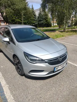 Opel Astra K (2015-2021) 1.6 CDTI Enjoy 2018
