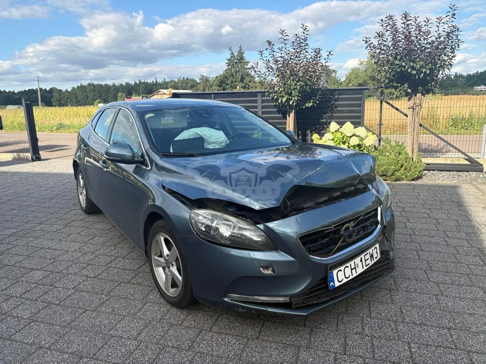 Volvo V40 II (2012-) D2 Momentum 2013