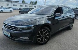 Volkswagen Passat B8 (2014-2023) 2023