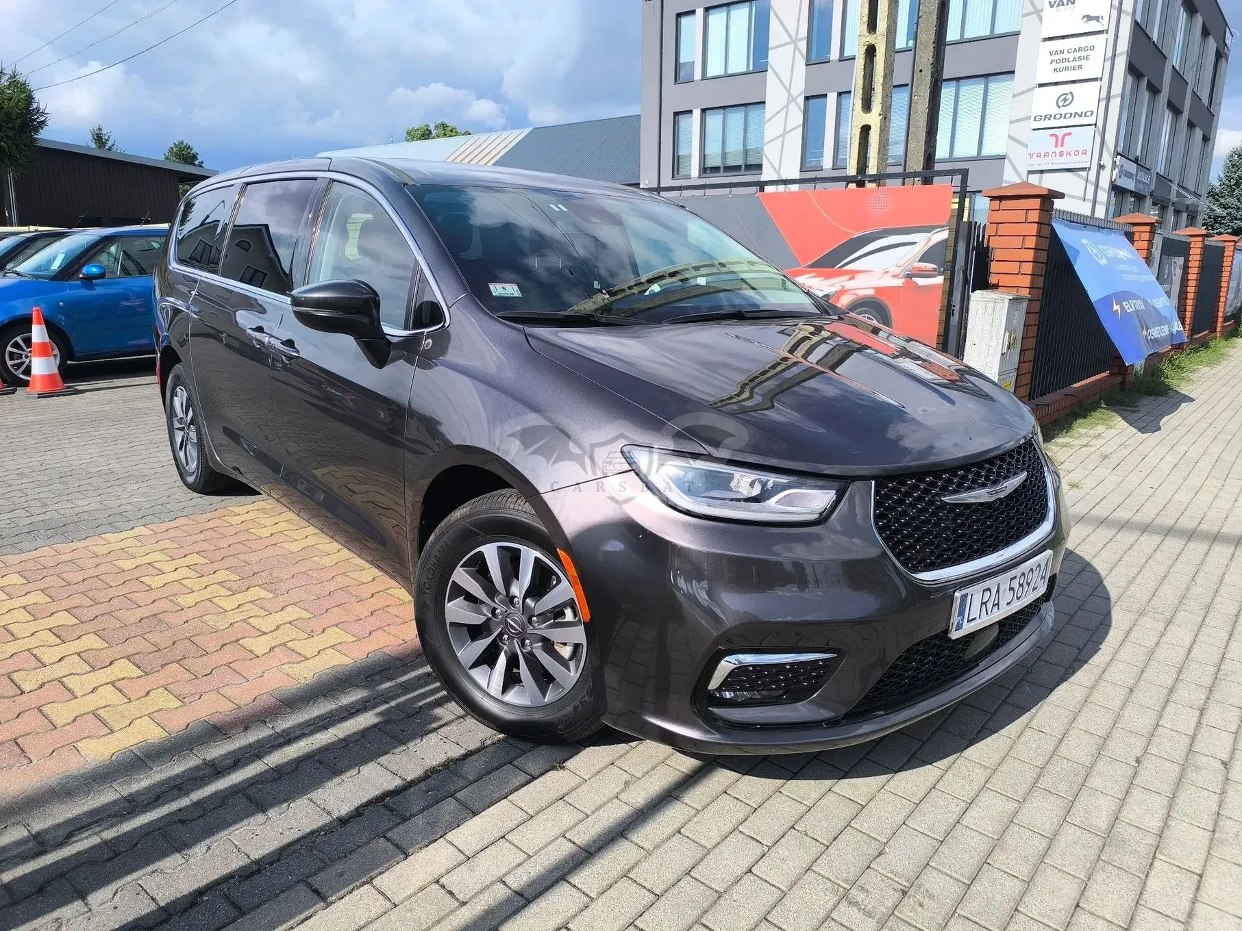 Chrysler Pacifica 2023