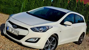 Hyundai i30 II (2012-2017) 1.6 CRDi Fifa World Cup Edition 2014