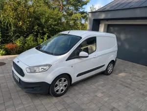 Ford Transit Courier 2016