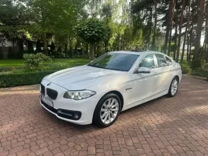 BMW 5 Series F10/F11 (2009-2017) 530d xDrive Sport-Aut Modern Line 2016