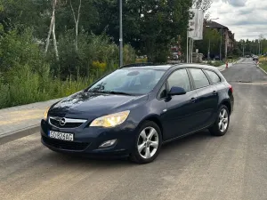 Opel Astra J (2009-2019) 1.7 CDTI Sport 2011