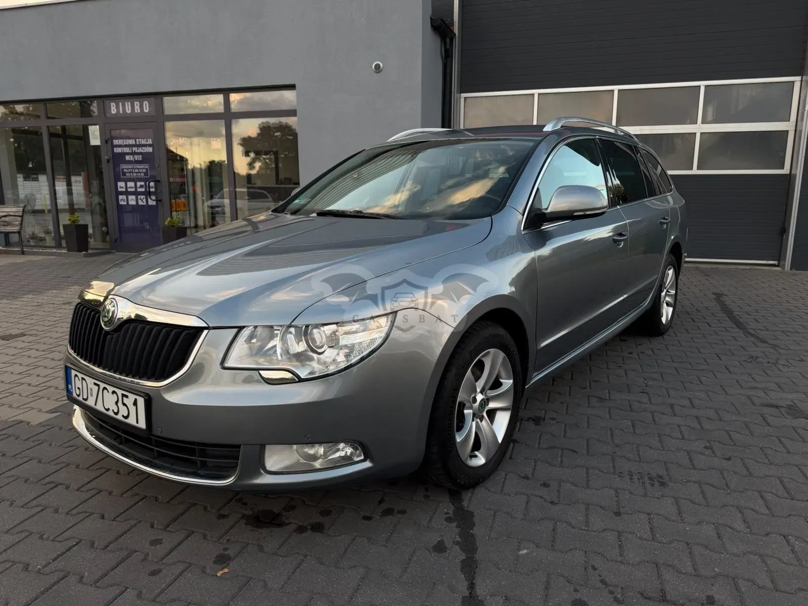 Skoda Superb II (2008-2018) 2.0 TDI Platinum DSG 2010