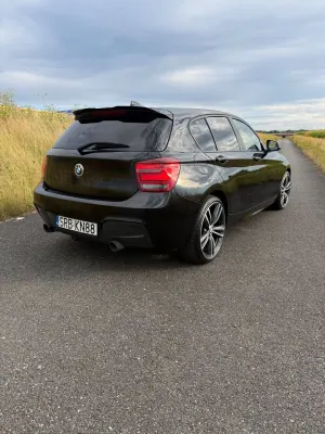 BMW 1 Series F20/F21 (2011-2019) 118d Sport Line 2011