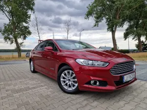 Ford Mondeo Mk5 (2014-) 2.0 Hybrid Titanium 2015
