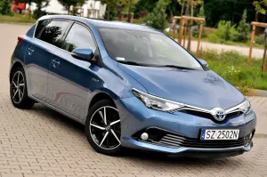 Toyota Auris II (2012-) 2016