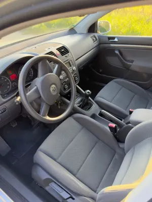 Volkswagen Golf V (2003-2009) 1.6 United 2004