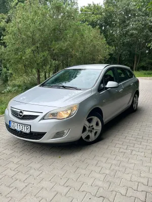 Opel Astra J (2009-2019) 1.4 T Sport S&S EU6 2011