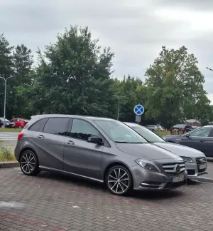 Mercedes-Benz B W247 (2018-) 2013
