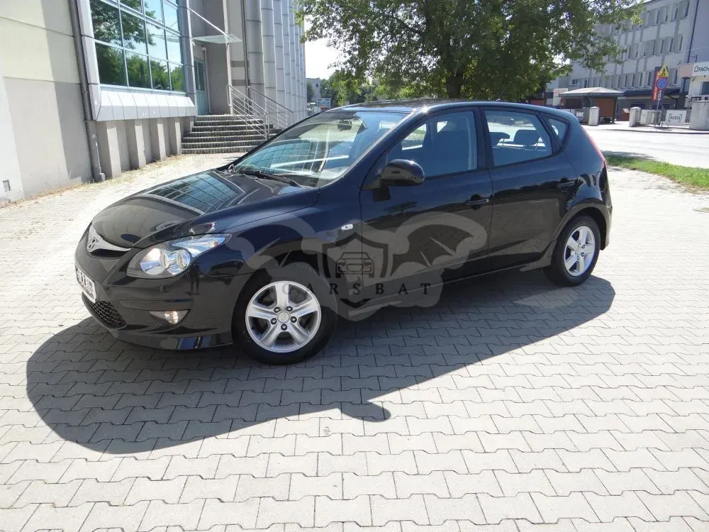 Hyundai i30 I (2007-2012) 1.4 Blue Comfort 2010