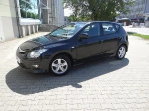 Hyundai i30 I (2007-2012) 1.4 Blue Comfort 2010