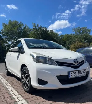 Toyota Yaris III (2011-2019) 1.0 Life 2012