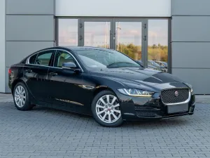 Jaguar XE 2.0 D Prestige 2016