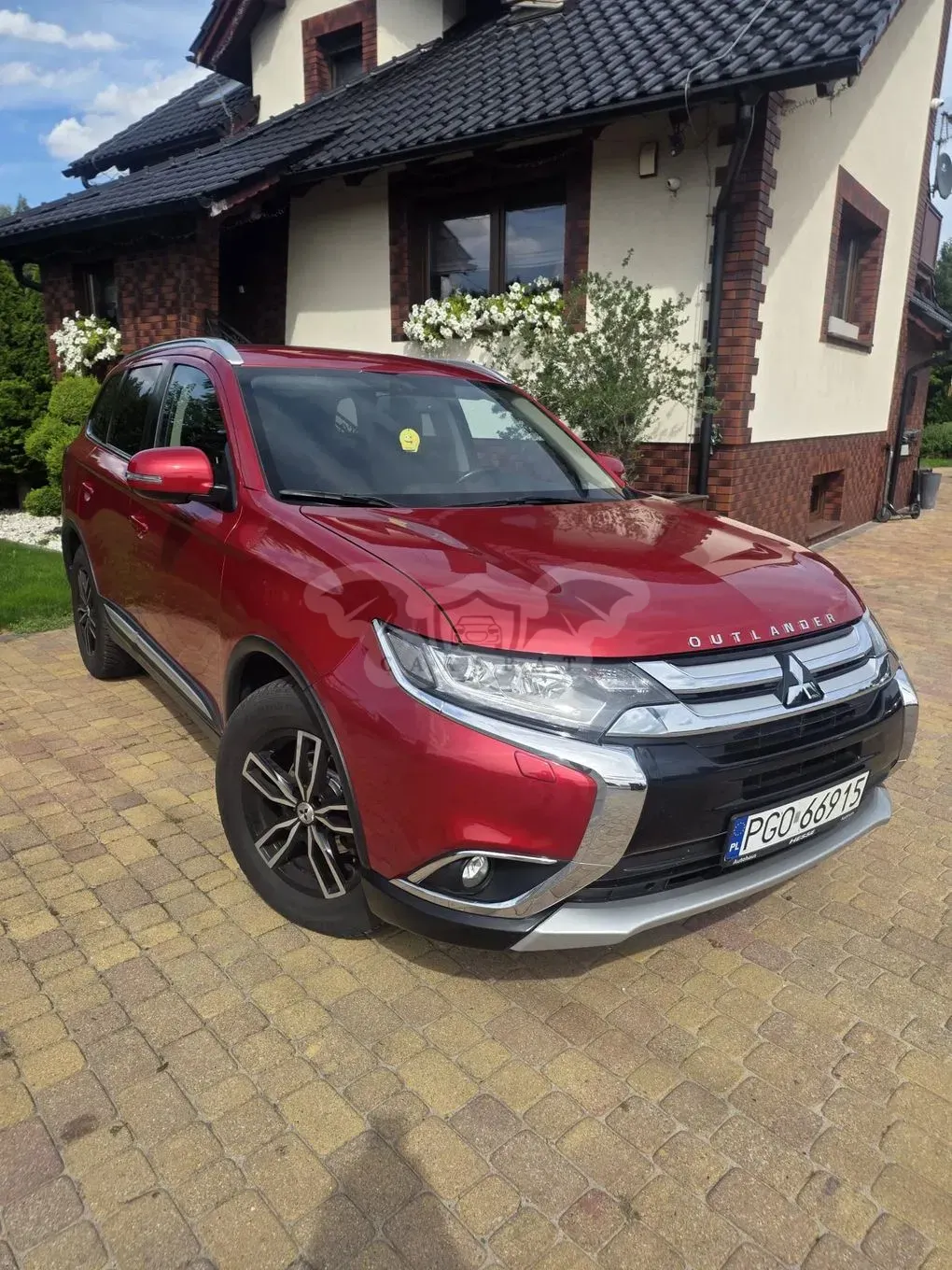 Mitsubishi Outlander III (2012-2022) 2.2 DI-D 4WD Automatik Instyle 2016