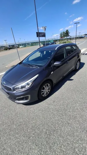 Kia Ceed II (2012-) 1.6 CRDi M 2017