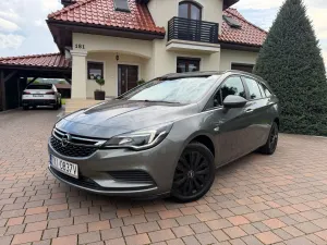 Opel Astra K (2015-2021) 1.4 T 120 Lat 2017