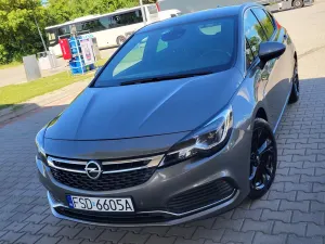 Opel Astra K (2015-2021) 1.4 Turbo Innovation 2017
