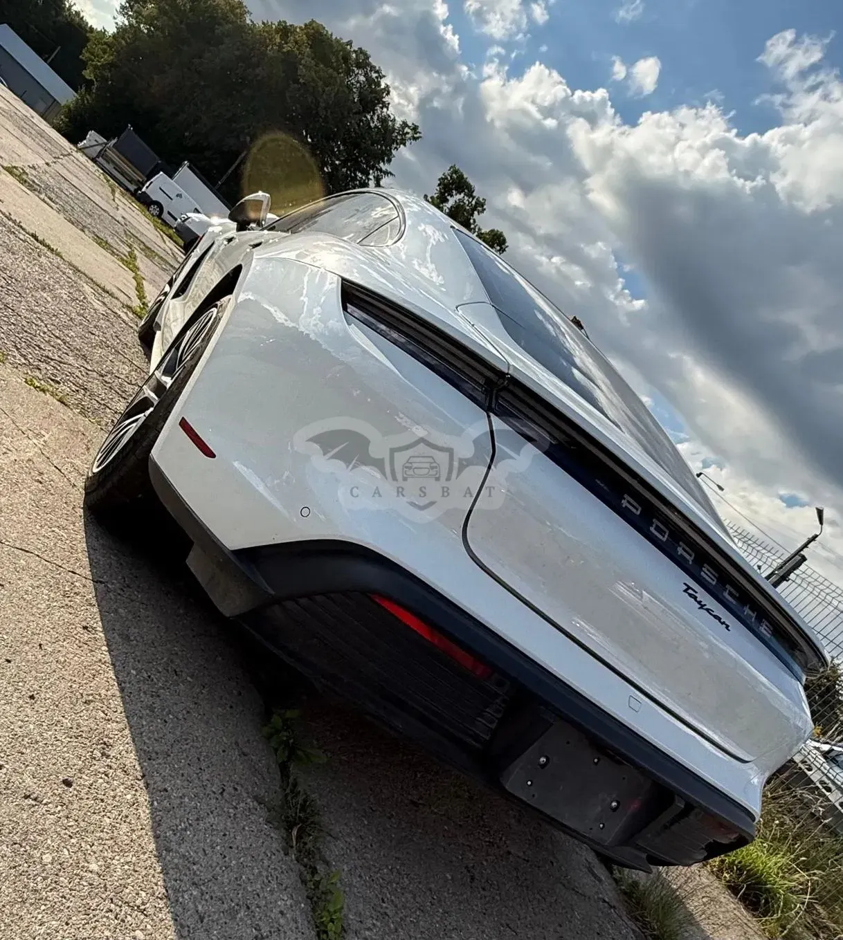 Porsche Taycan 2023