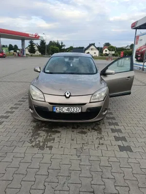 Renault Megane III (2008-2016) ver-1-5-dci-expression 2010
