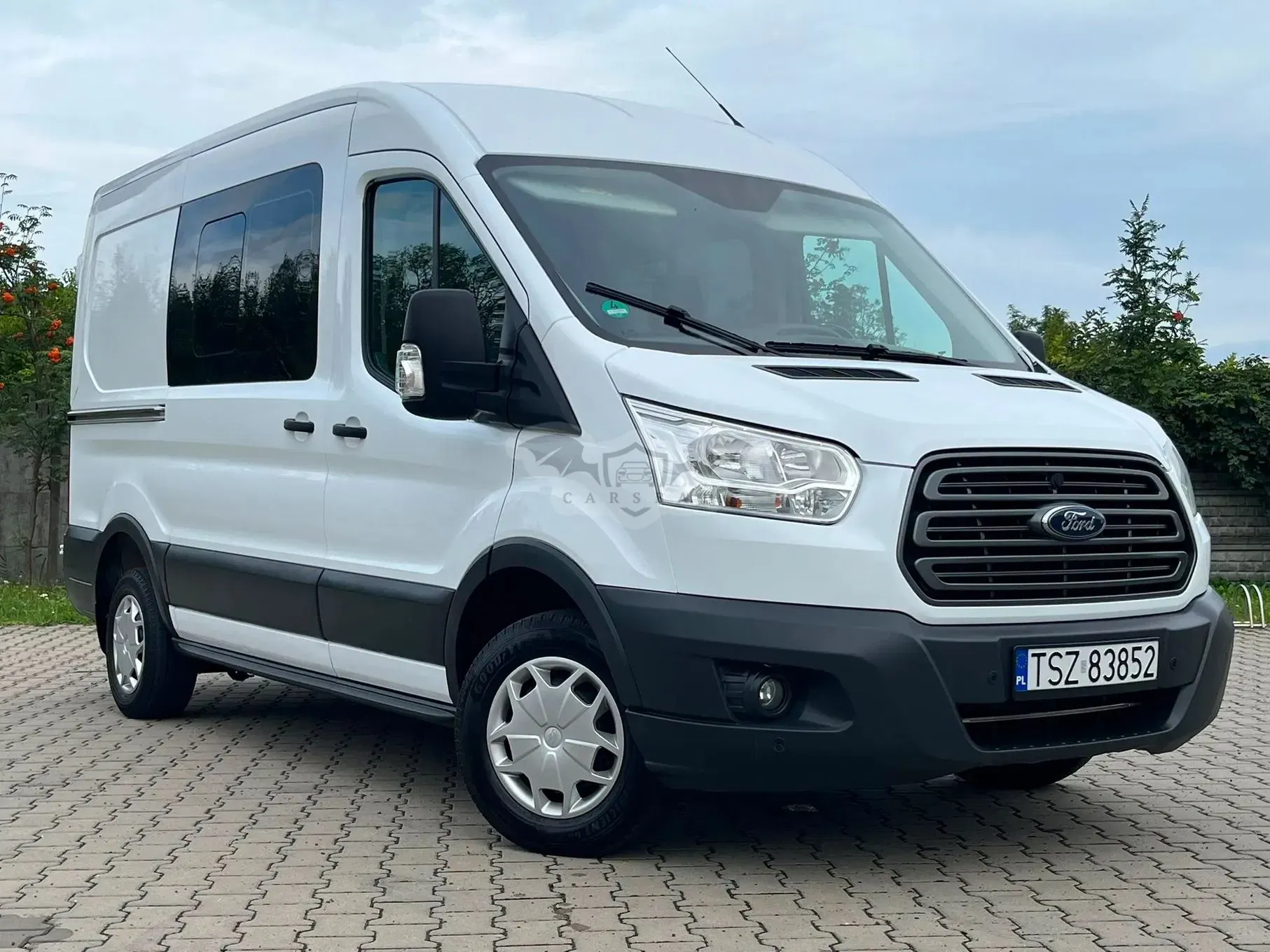 Ford Transit VII (2013-2018) L2H2 Pkw VA Basis 2017