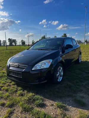 Kia Ceed 1.6 Comfort + 2008