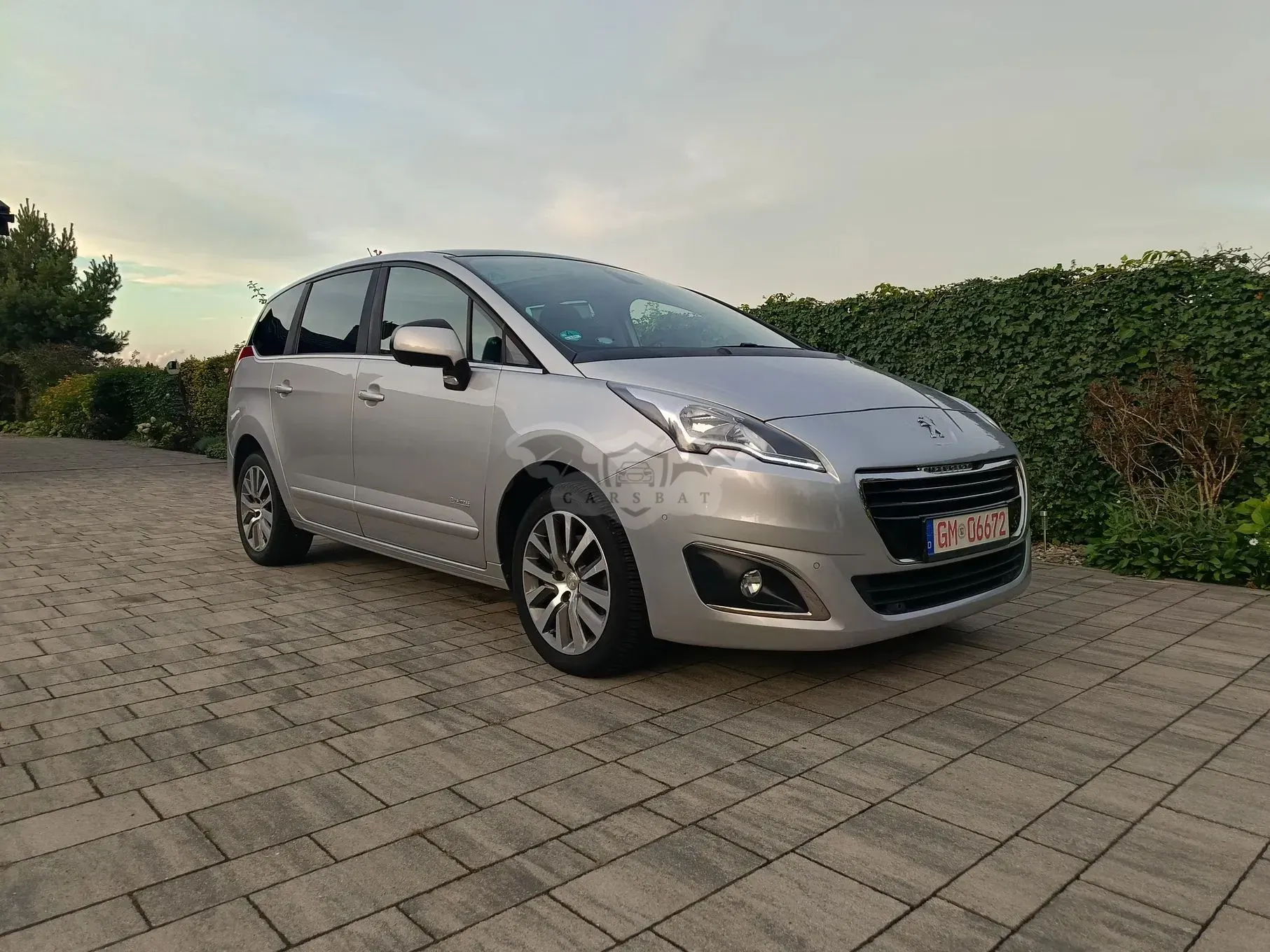 Peugeot 5008 I (2009-2017) HDI 160 Automatik Business-Line 2014
