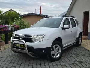 Dacia Duster I (2009-2017) 1.6 16V 4x2 Ice 2011