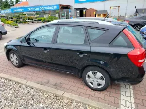 Kia Ceed I (2006-2012) 1.4 CVVT Attract 2011
