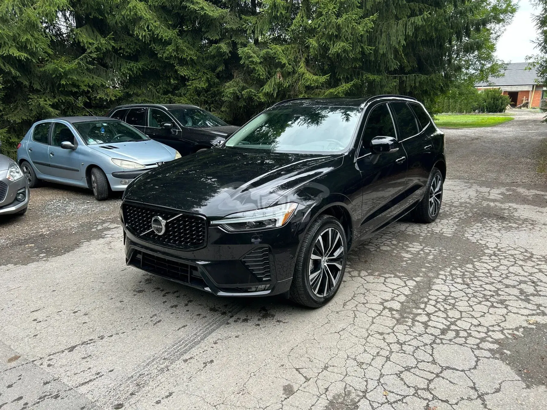 Volvo XC60 II (2017-) B5 B Geartronic Momentum Pro 2025