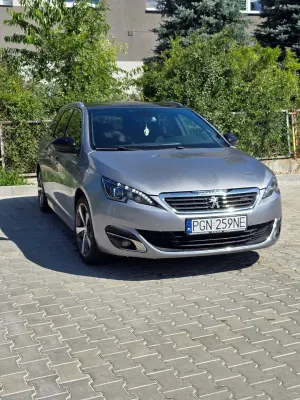Peugeot 308 T9 (2014-2021) 1.2 PureTech Allure S&S 2017