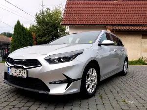 Kia Ceed III (2018-) 1.5 T-GDI M 2022