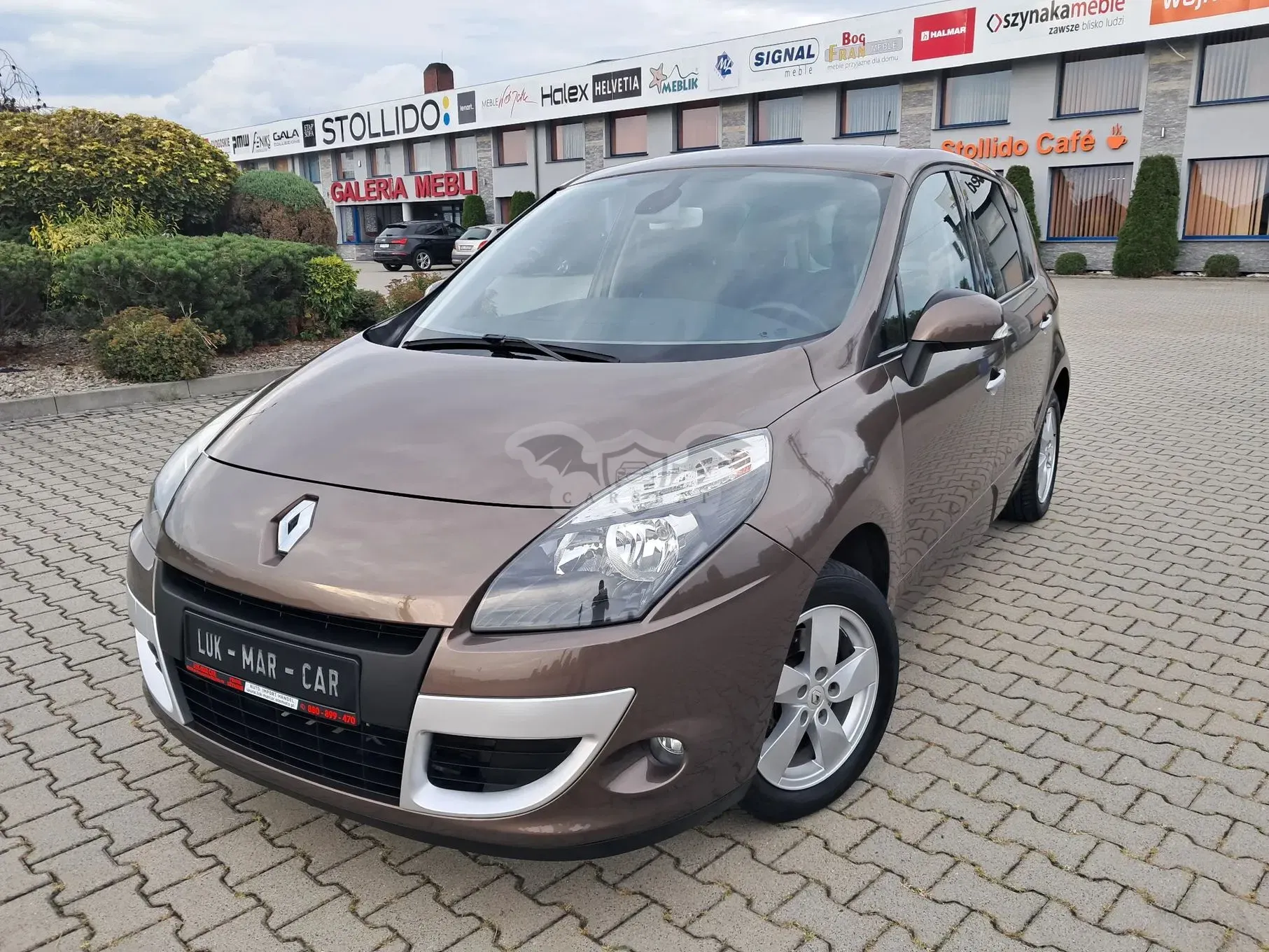 Renault Scenic IV (2016-) 1.6 16V Luxe Privilege 2009
