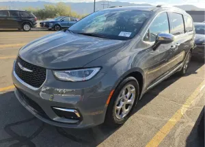 Chrysler Pacifica 2023
