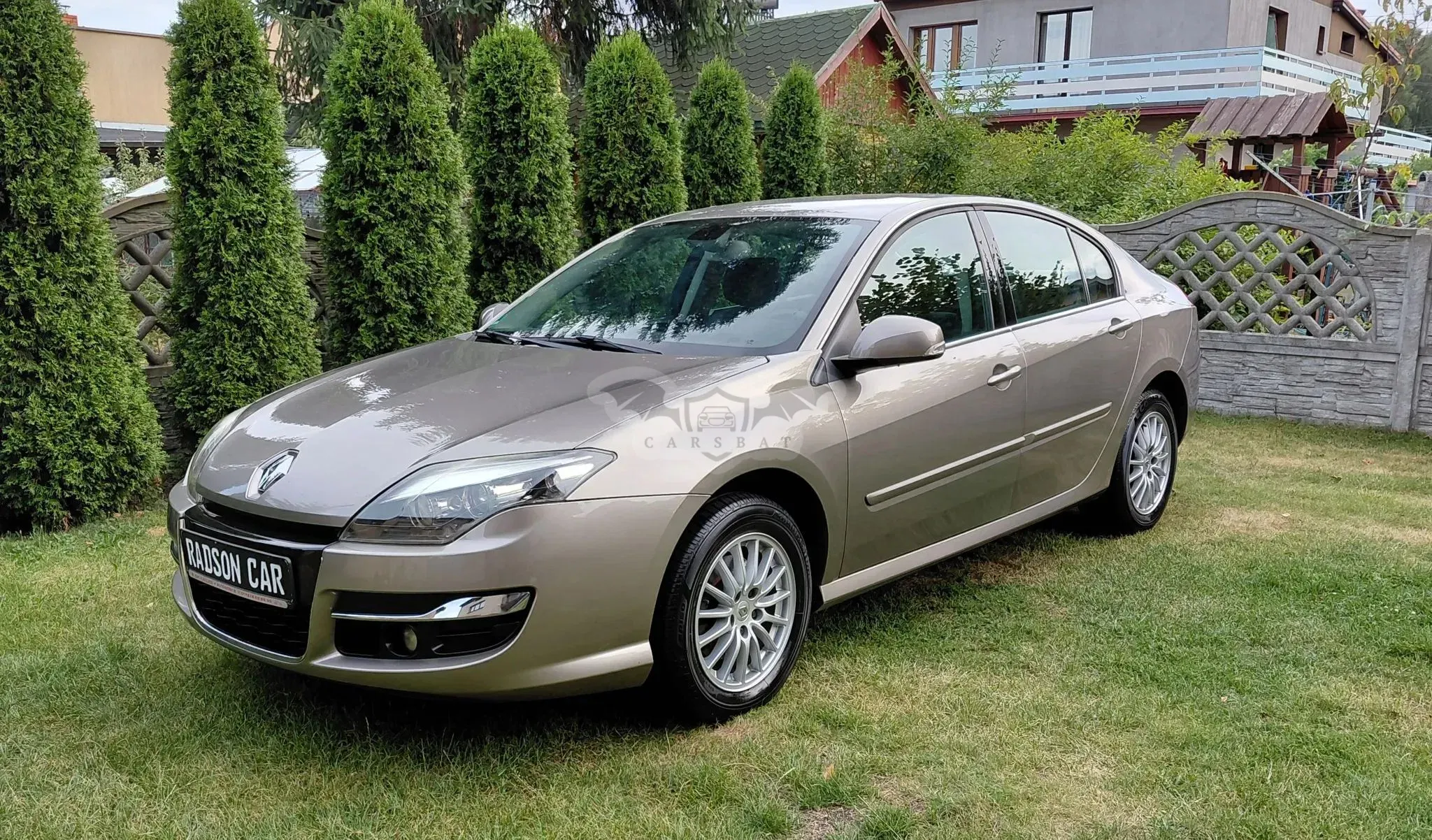 Renault Laguna III (2007-) 2.0 16V 140 Dynamique 2012