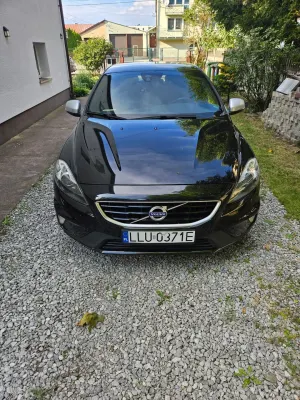 Volvo V40 II (2012-) D2 Drive-E R-Design Kinetic 2015