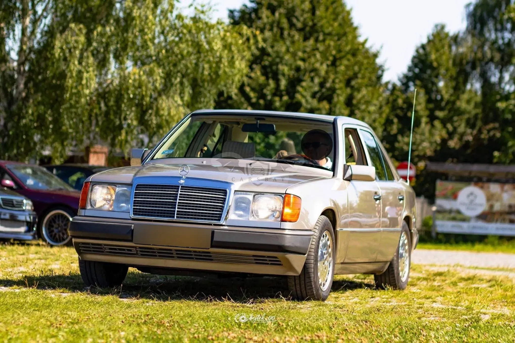 Mercedes-Benz E 1992
