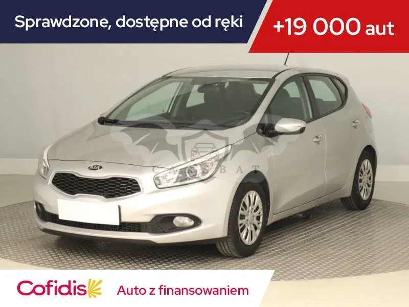 Kia Ceed II (2012-) 2013