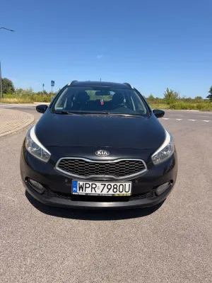 Kia Ceed II (2012-) 1.6 CRDi L 2012