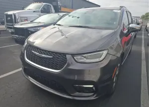 Chrysler Pacifica 2023