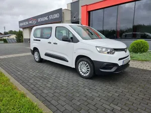 Toyota Proace City Long 1.5 D-4D Business 2023