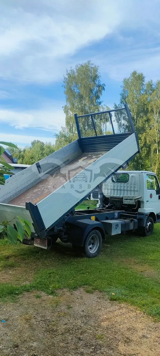Nissan Cabstar 1999