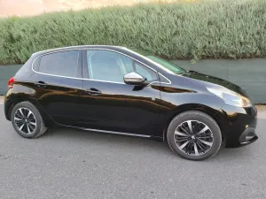 Peugeot 208 I (2012-2019) 2019